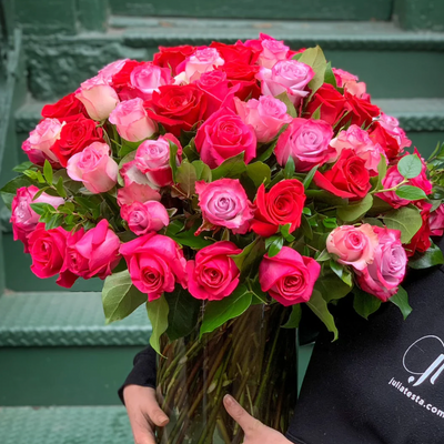 Our Most Dramatically Romantic Rose Arrangements This Valentine's Day
