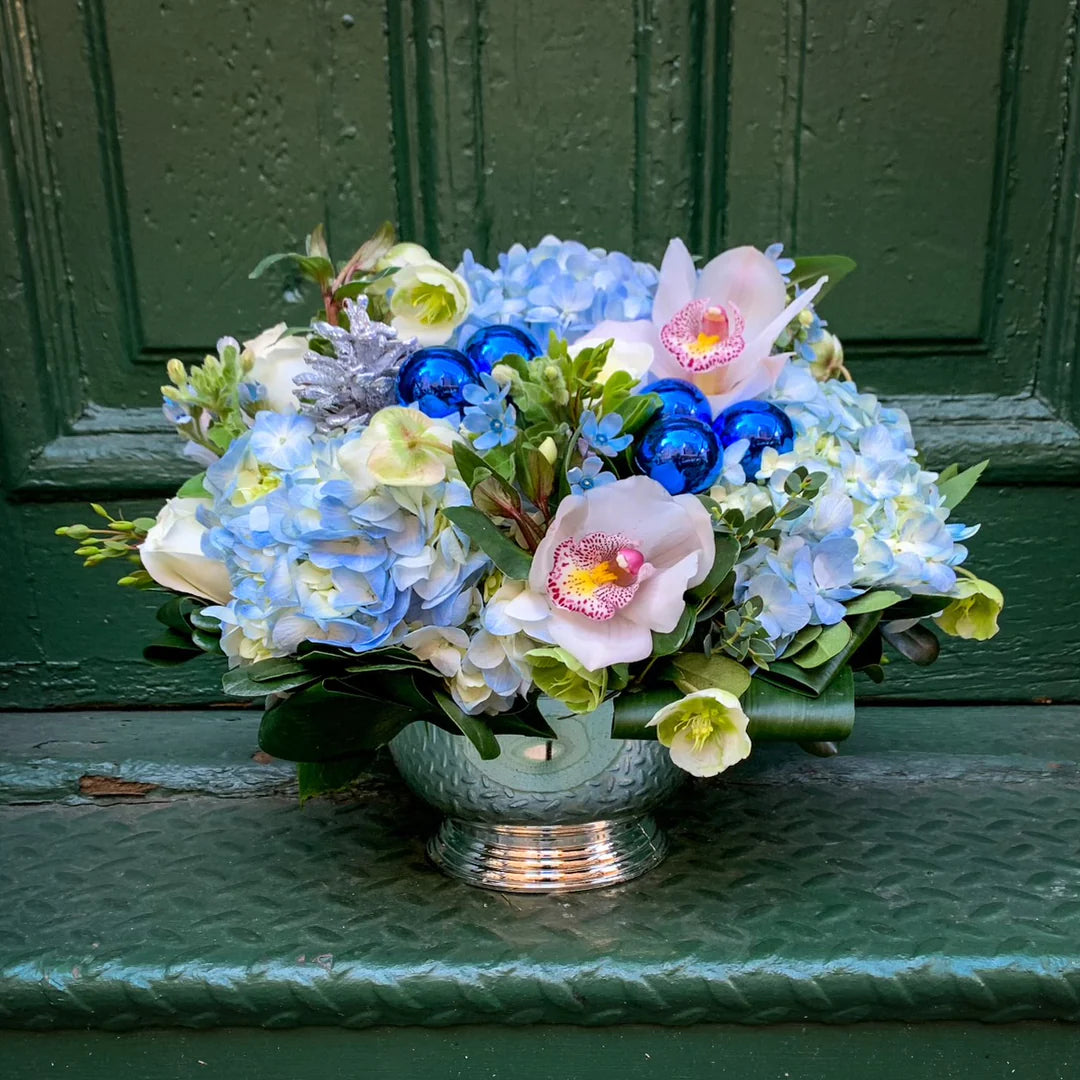 Why Adding Fresh Flowers to your Hanukkah Decor Just Makes Sense